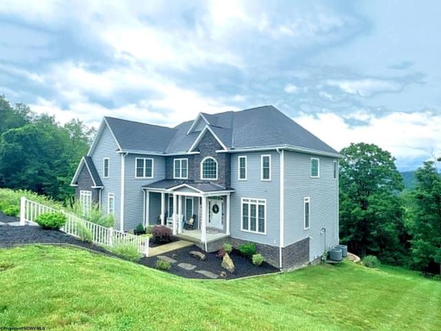 111 David Daniels Dr, Fairmont, WV 26554