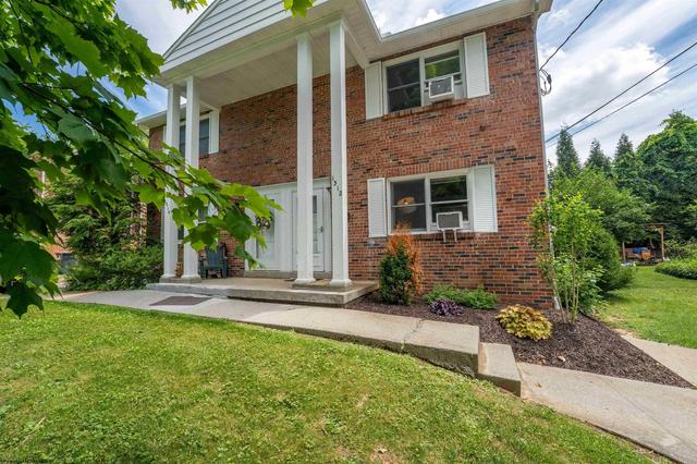 1312 Heritage Pl, Morgantown, WV 26505