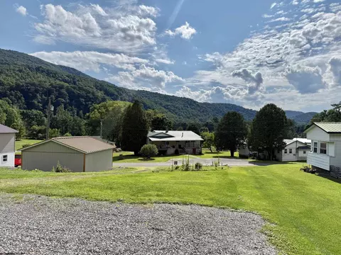 Exterior - 44 Fifth St, Hendricks, WV 26271 photo 11 of 11
