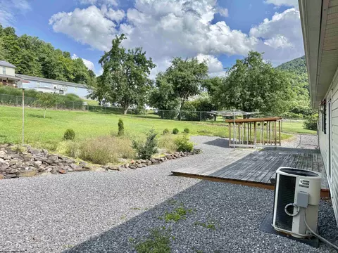 Exterior - 44 Fifth St, Hendricks, WV 26271 photo 10 of 11