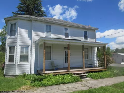 210 Thomas Ave, Davis, WV 26260