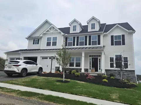 302 Caymus Ct, Morgantown, WV 26508