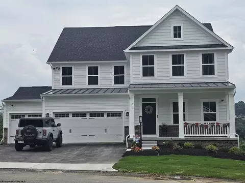 213 Opus Ln, Morgantown, WV 26508