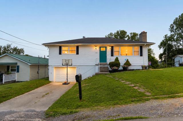 406 Grand Ave, Bridgeport, WV 26330