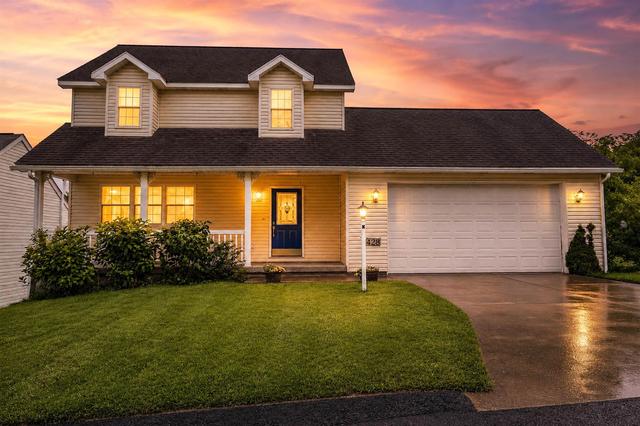 428 Arabela Ct, Morgantown, WV 26508