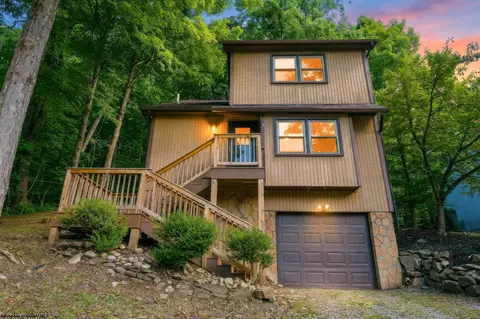 306 Brooke Ave, Morgantown, WV 26505