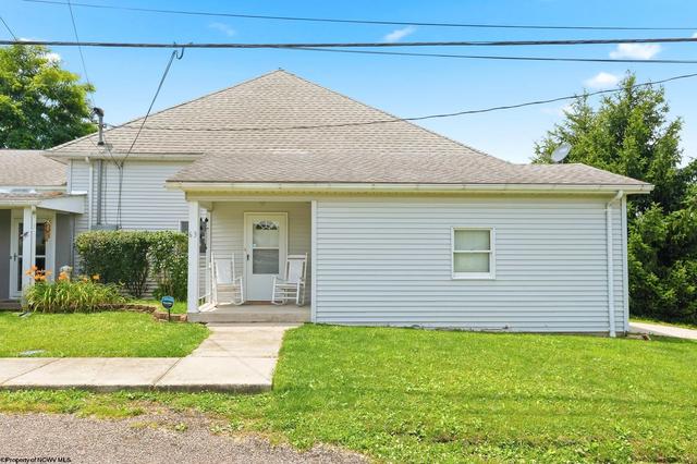 63 Church St, Bruceton Mills, WV 26525