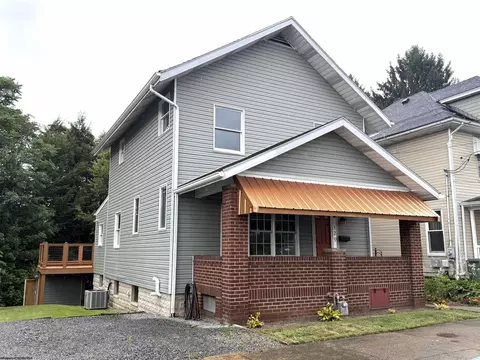 329 Lyndhurst St, Morgantown, WV 26501