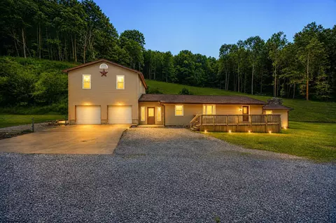 130 Lc Ln, West Union, WV 26456