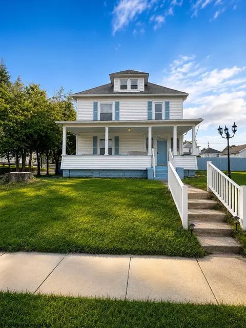 107 Pennsylvania Ave, Nutter Fort, WV 26301