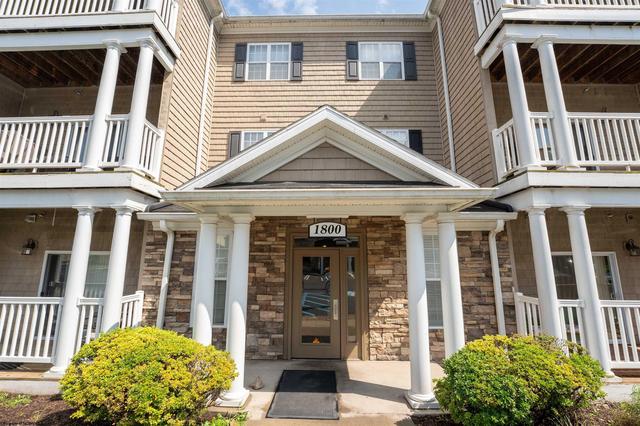 1817 Suncrest Vlg, Morgantown, WV 26505