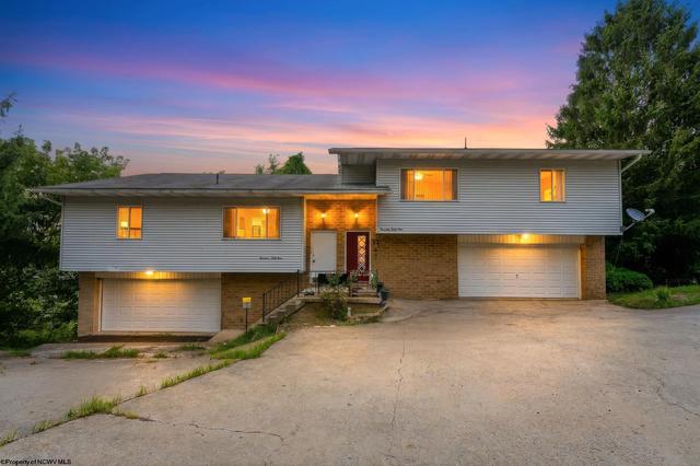 1443 Northwest Dr, Morgantown, WV 26505