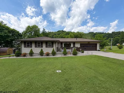 139 Evun Breth Acres Rd, Buckhannon, WV 26201