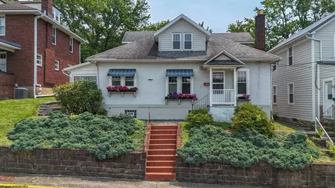 545 W Virginia Ave, Morgantown, WV 26505