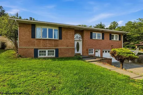 1731 Fairmont Ave, Fairmont, WV 26554
