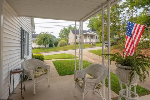 122 E Smith St, Bridgeport, WV 26330 photo 35