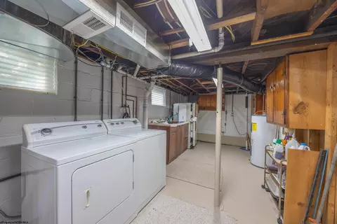 122 E Smith St, Bridgeport, WV 26330 photo 30