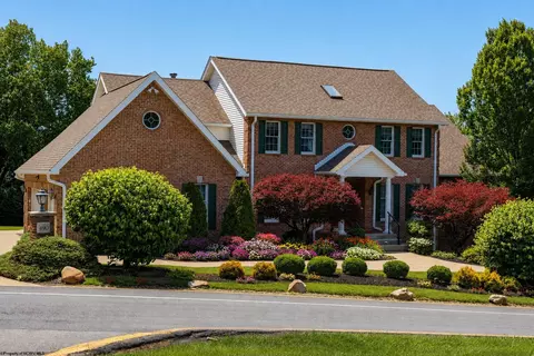 490 Pocahontas Ave, Morgantown, WV 26505