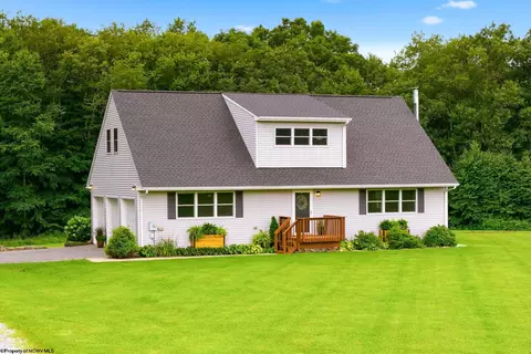 188 Whitetail Dr, Albright, WV 26519