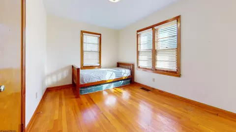 Bedroom - 210 Poolside Dr, Mannington, WV 26582 photo 2 of 10