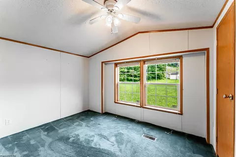 Bedroom - 1676 Daybrook Rd, Fairview, WV 26570 photo 3 of 4