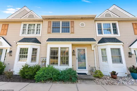 378 Jubilee Dr, Bridgeville, PA 15017