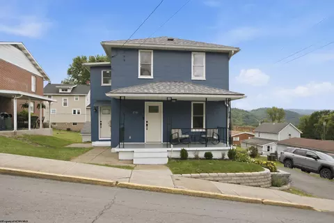 216 Darst St, Morgantown, WV 26505