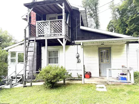 107 National Ln, Morgantown, WV 26501