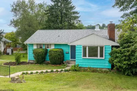 332 Oakland St, Morgantown, WV 26505