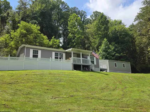 419 Hess School Rd, Worthington, WV 26591
