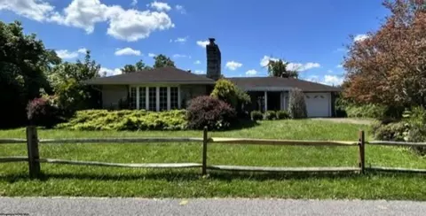 1116 Katherine St, Fairmont, WV 26554