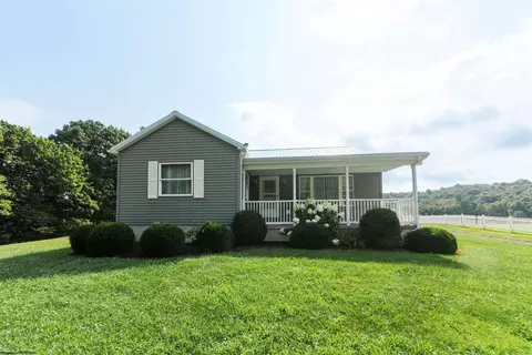 10754 N Preston Hwy, Bruceton Mills, WV 26525