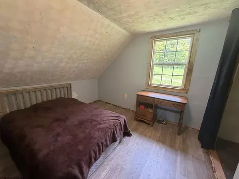 Bedroom - 252 Gateway Rd, Wallace, WV 26448 photo 1 of 2