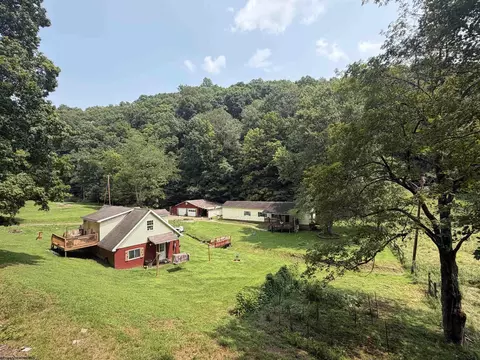Exterior - 252 Gateway Rd, Wallace, WV 26448 photo 2 of 7