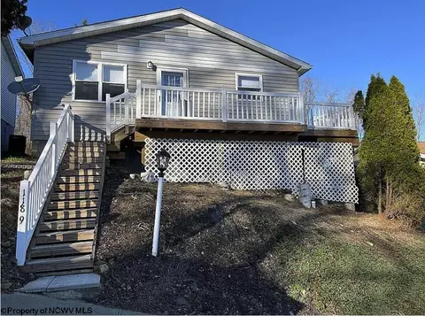1189 Jersey Ave, Morgantown, WV 26505