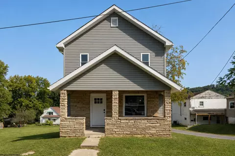 202 Western Ave, Westover, WV 26501