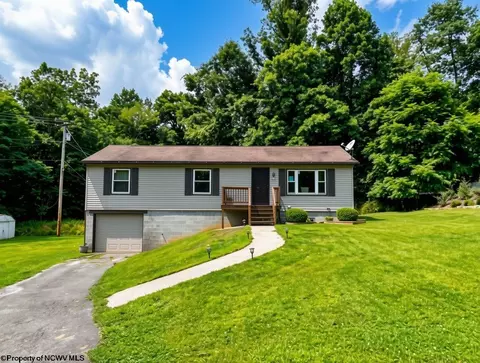 200 Love Dr, Kingwood, WV 26537