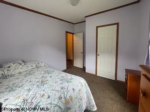 Bedroom - 1683 Range Rd, Wadestown, WV 26590 photo 4 of 6