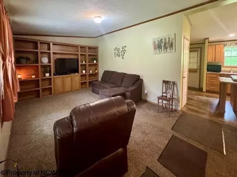 Living - 1683 Range Rd, Wadestown, WV 26590 photo 2 of 2
