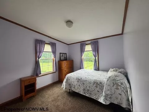 Bedroom - 1683 Range Rd, Wadestown, WV 26590 photo 3 of 6