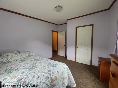 Bedroom - 1683 Range Rd, Wadestown, WV 26590 photo 4 of 6