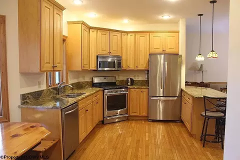 Kitchen - 464 Maple Ave, Davis, WV 26260 photo 2 of 3