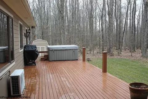 Exterior - 464 Maple Ave, Davis, WV 26260 photo 7 of 7