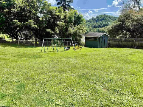 Exterior - 52 4th St, Carolina, WV 26563 photo 6 of 10