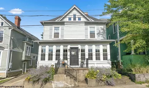 257 Morris St, Morgantown, WV 26501