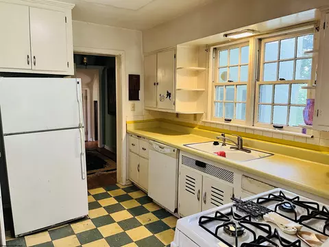 Kitchen - 1 E 4th St, Weston, WV 26452 photo 2 of 2