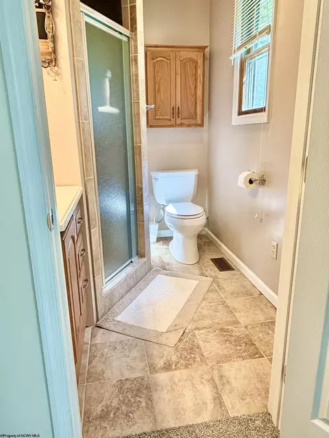 Bath - 112 Hillside Dr #THOMAS CORP, Thomas, WV 26292 photo 1 of 2