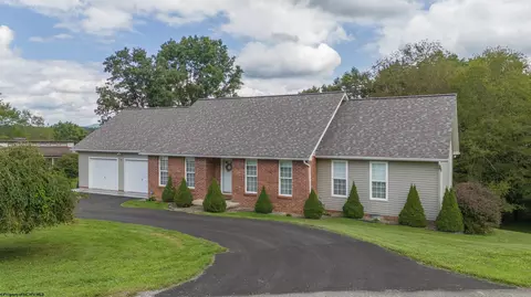 Exterior - 10 Clearview Ln, Beverly, WV 26253 photo 3 of 11