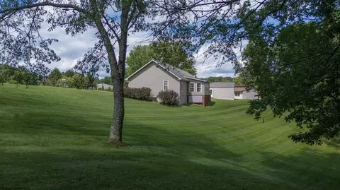 Exterior - 10 Clearview Ln, Beverly, WV 26253 photo 5 of 11