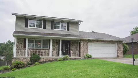204 David Dr, Uniontown, PA 15401